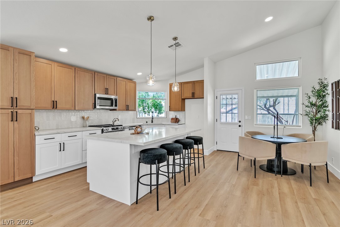 8220 Mt Brodie Circle