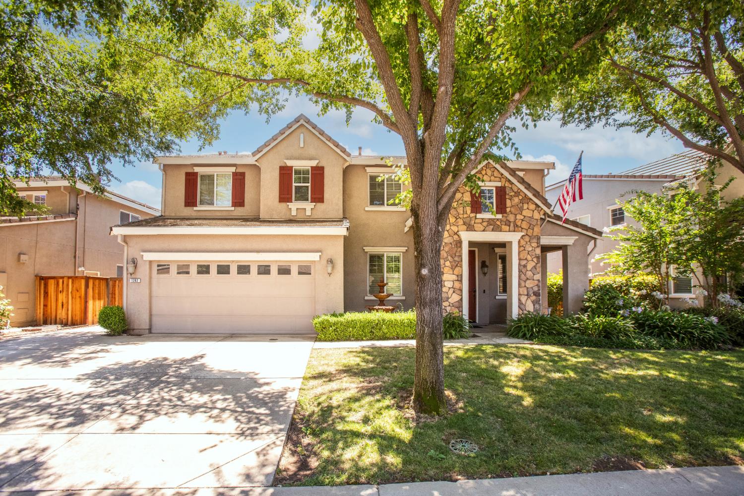 1282 Renison Ln, Lincoln, CA 95648-3219