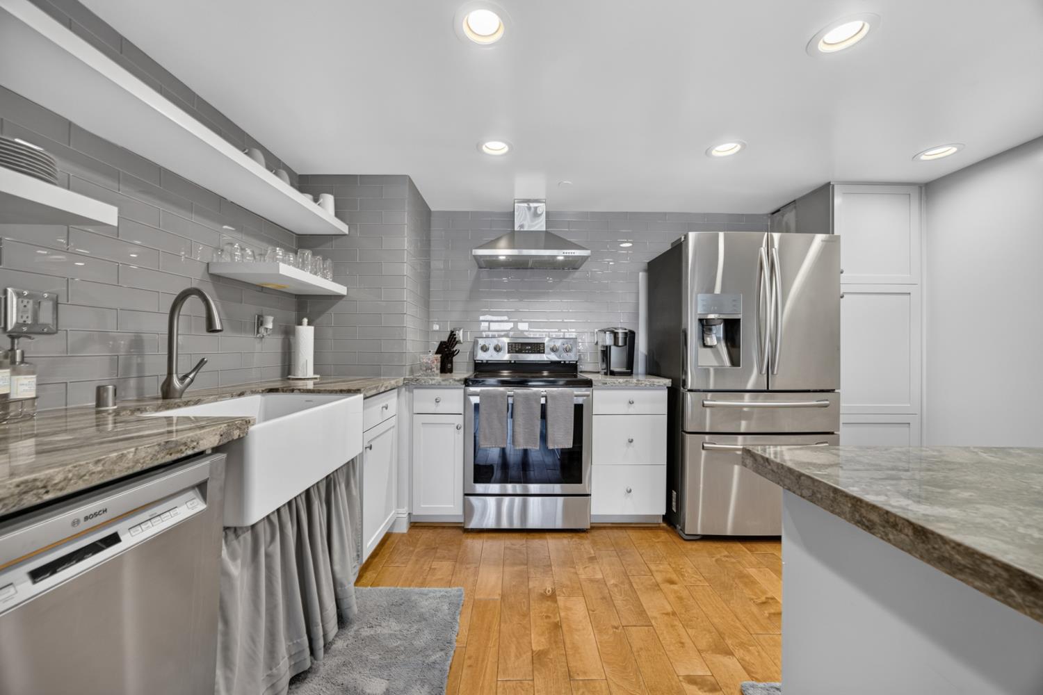 500 N St #1202, Sacramento, CA 95814-4333