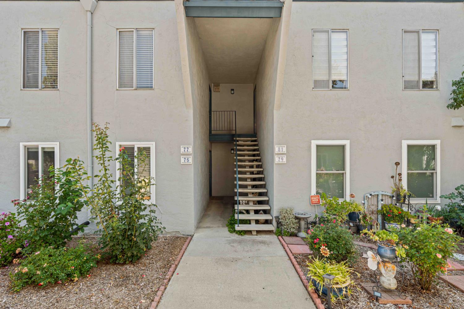 1009 Murrieta Blvd #77, Livermore, CA 94550-4153