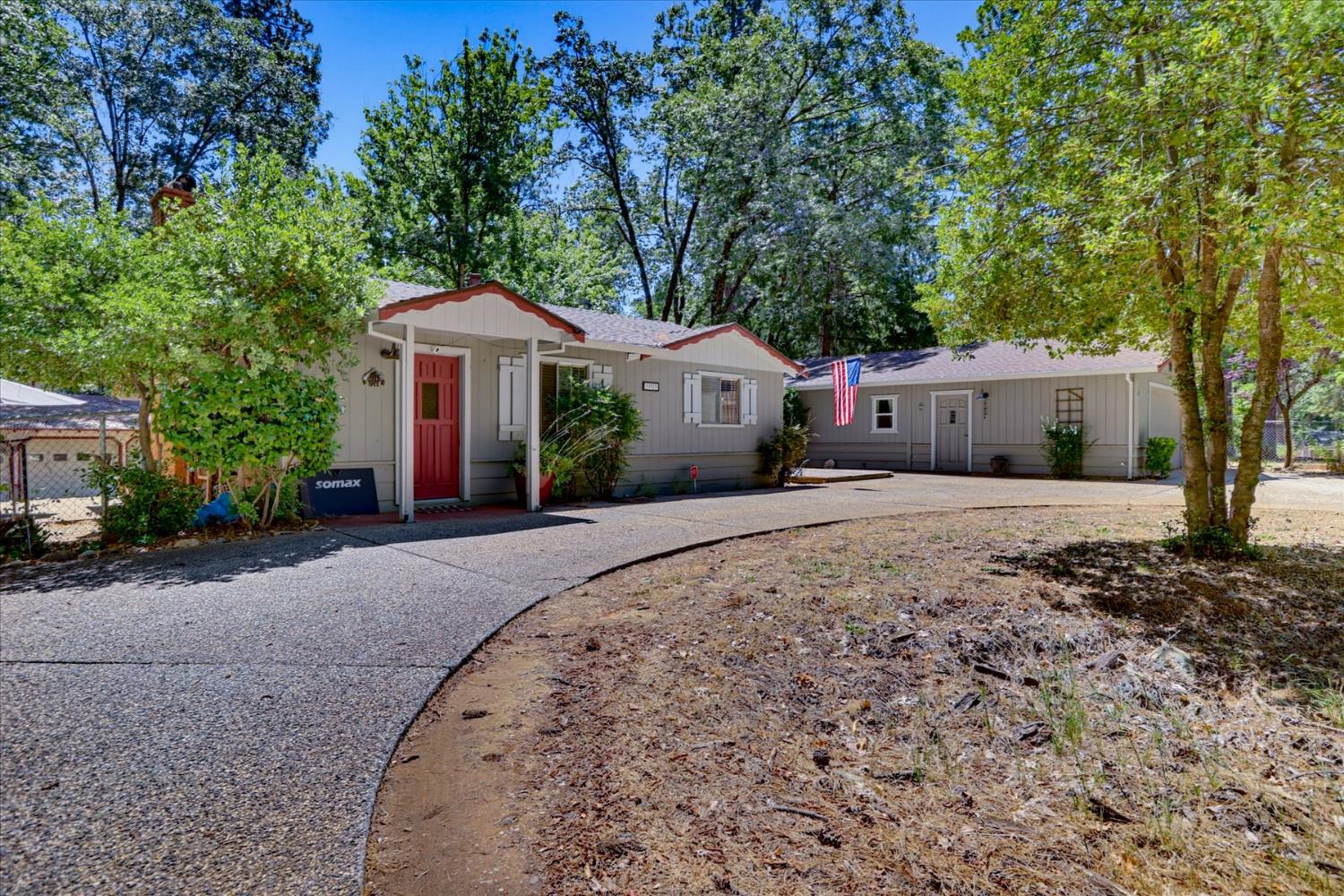 11019 Glen Meadow Dr, Grass Valley, CA 95945