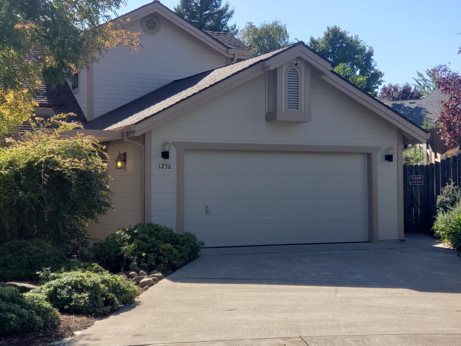 1256 Saddle Ct, Auburn, CA 95603-9024