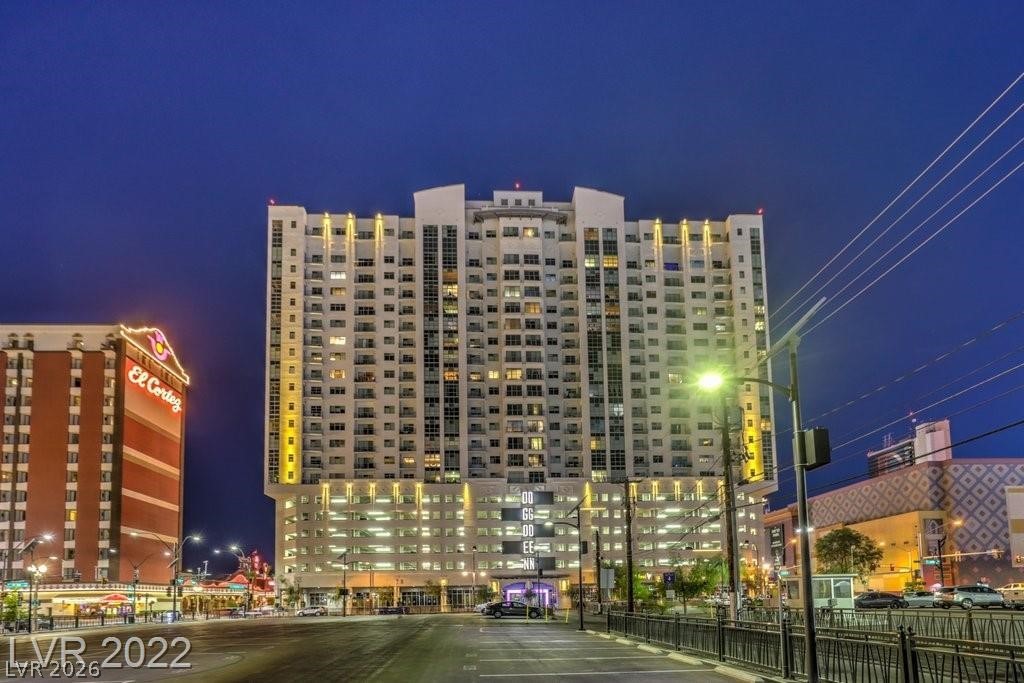 150 Las Vegas Boulevard 1018