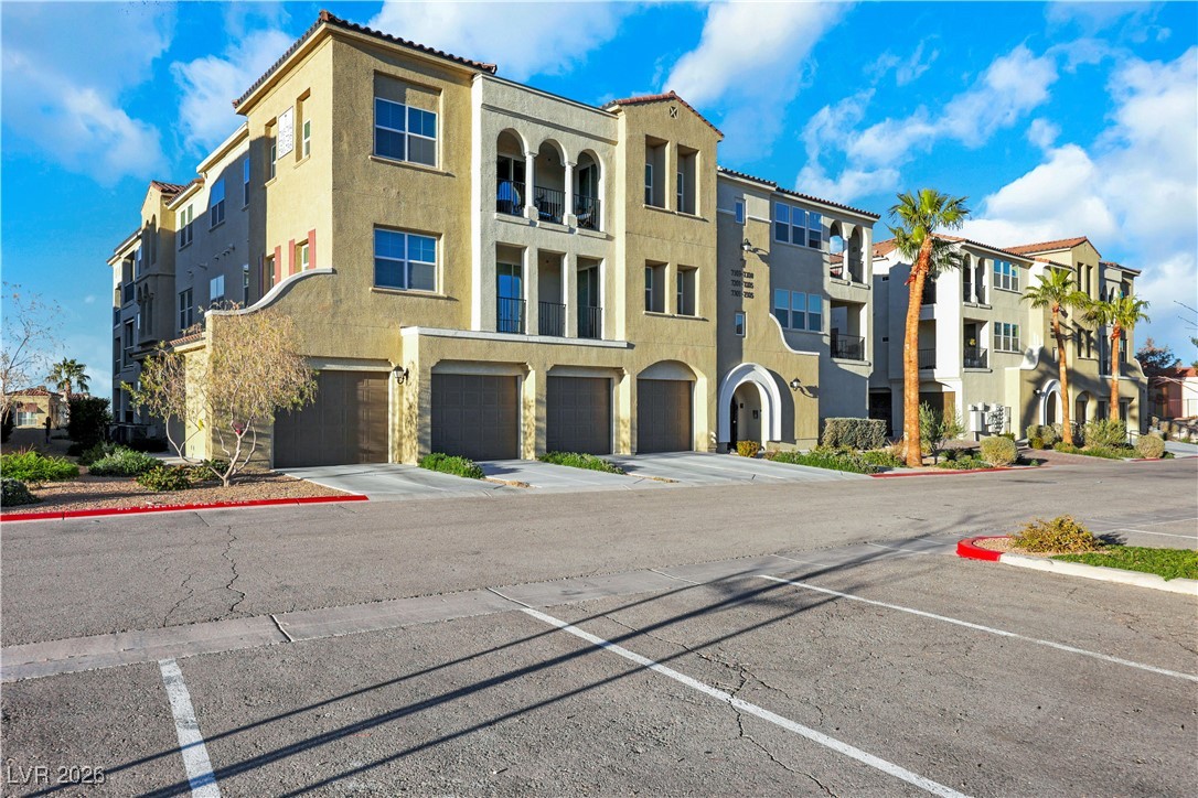 2555 Hampton Road 7202