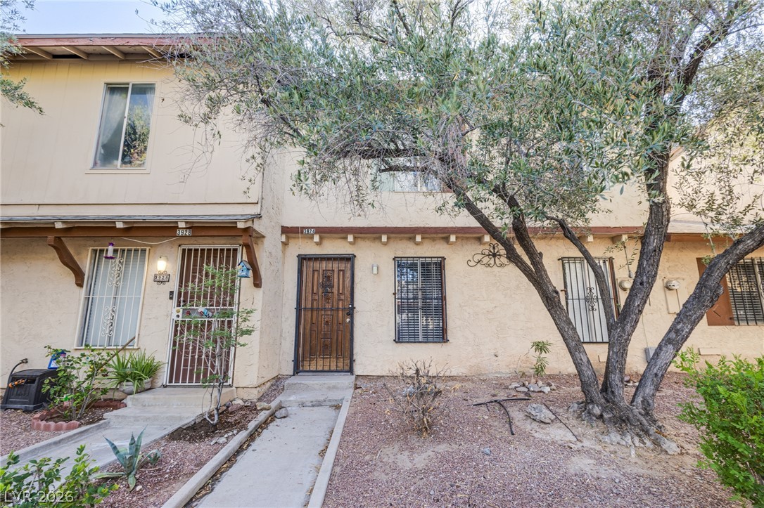 3924 Voxna Street