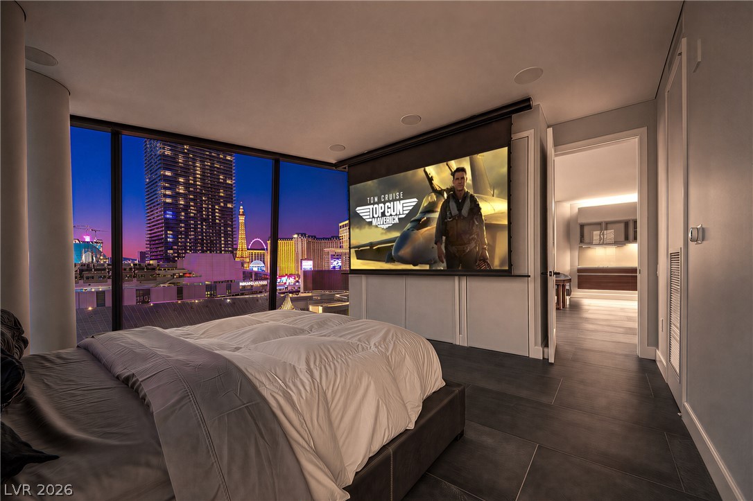 3726 Las Vegas Boulevard 902