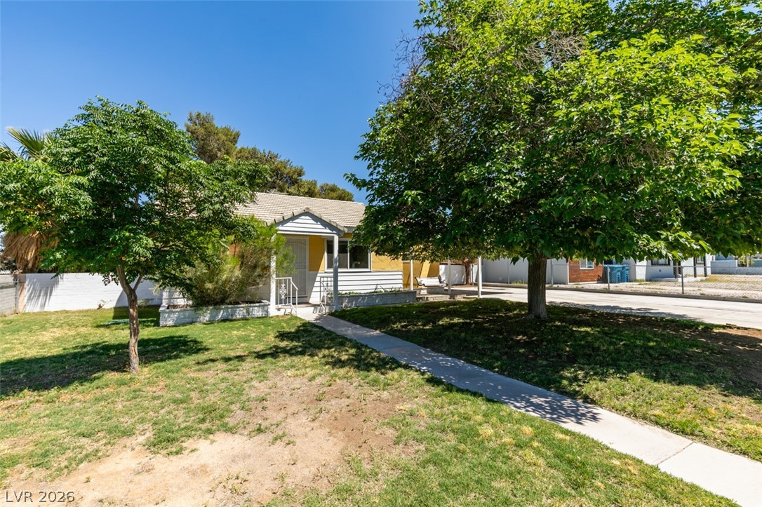 1127 Melville Drive