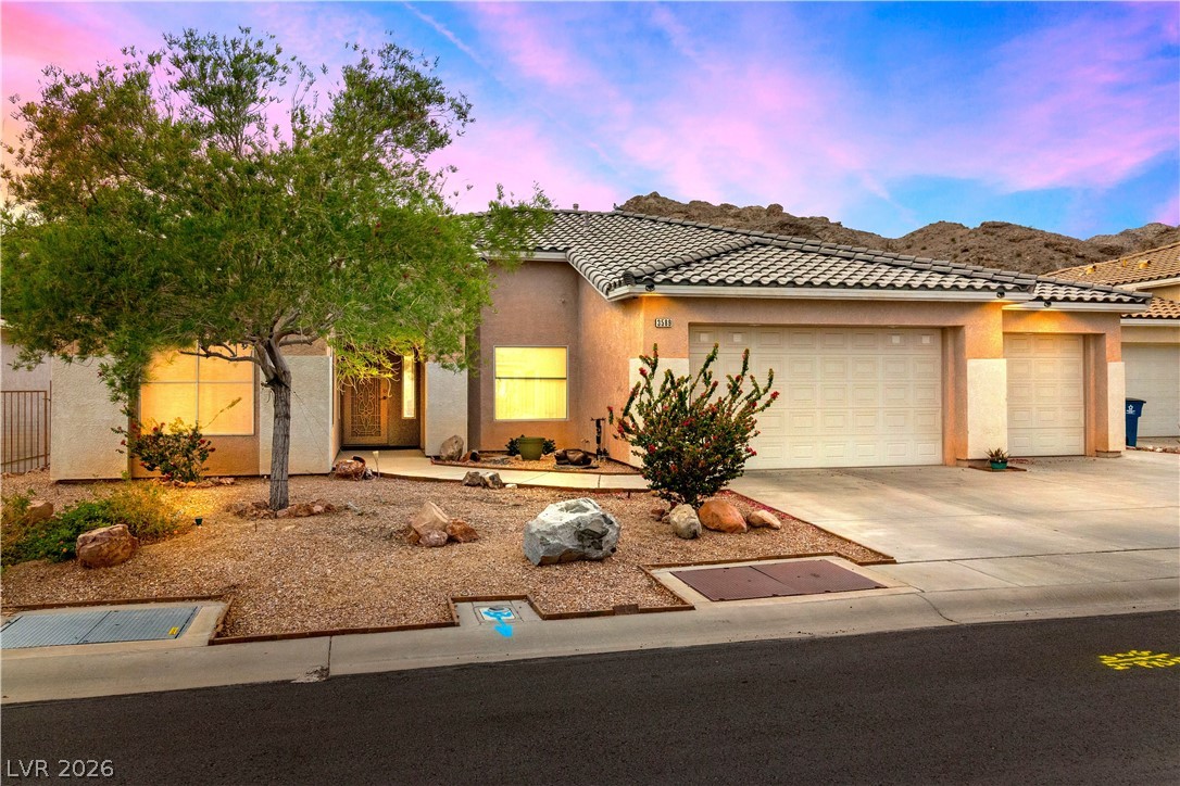 3589 Cottage Canyon Street