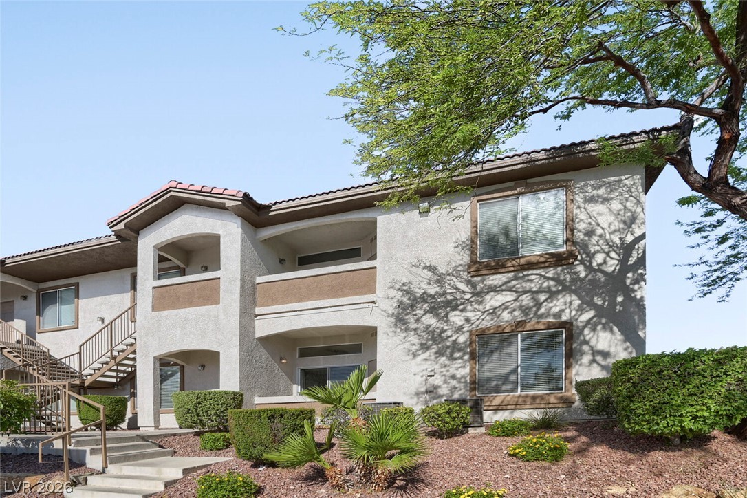 2305 West Horizon Ridge Parkway 3114