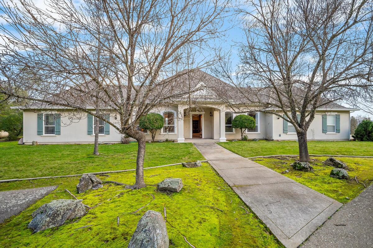 3815 Lakeview Dr, Placerville, CA 95667-7733