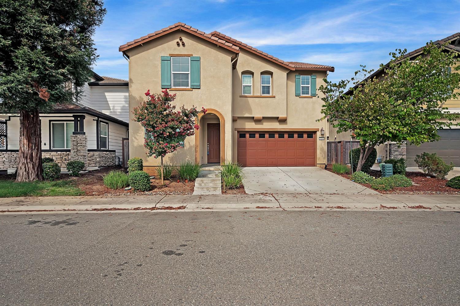 5439 Duck Walk Way, Sacramento, CA 95835-2452