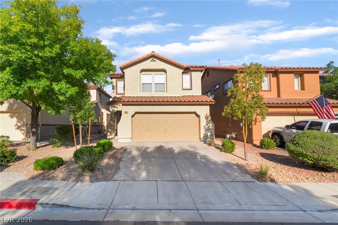 647 Moonlight Stroll Street
