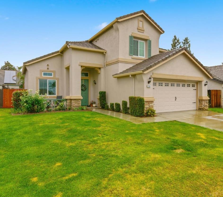 1754 Komenich Dr, Manteca, CA 95336
