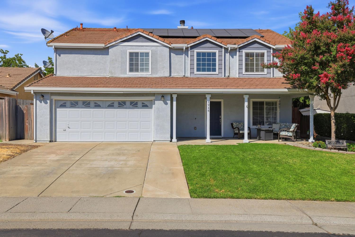 1916 Hillock Ct, Rocklin, CA 95765-5401