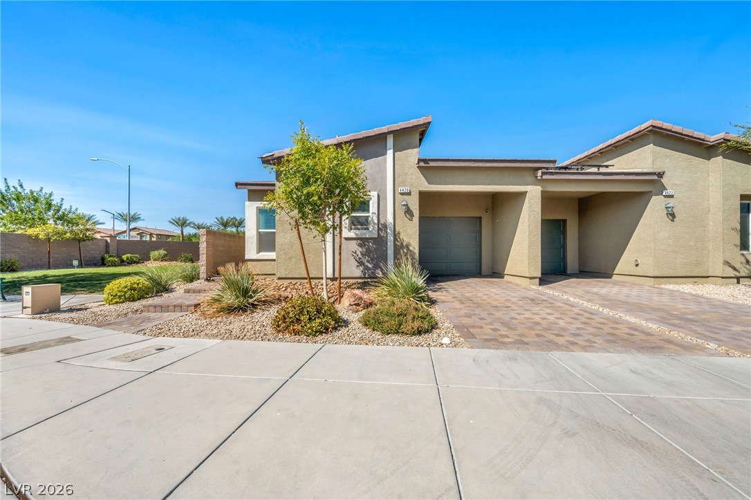 4426 Meadow Glade Avenue