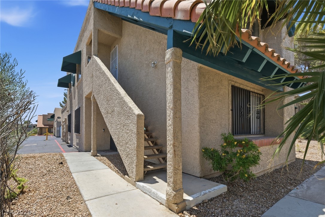 6750 Del Rey Avenue 233