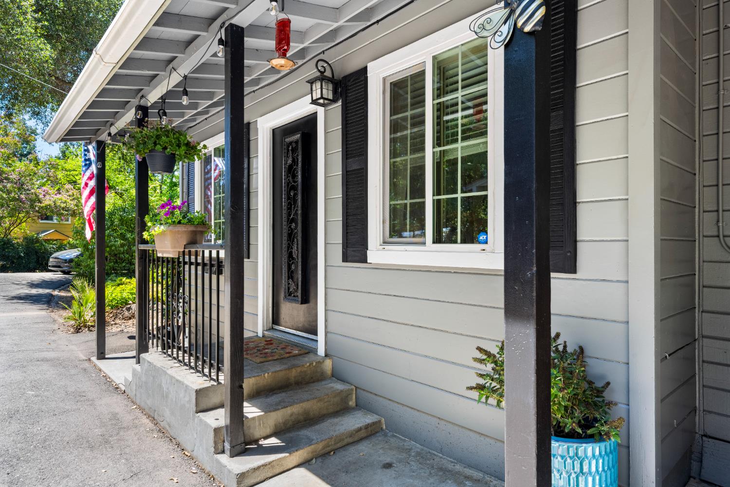 325 Union St, Auburn, CA 95603-4520