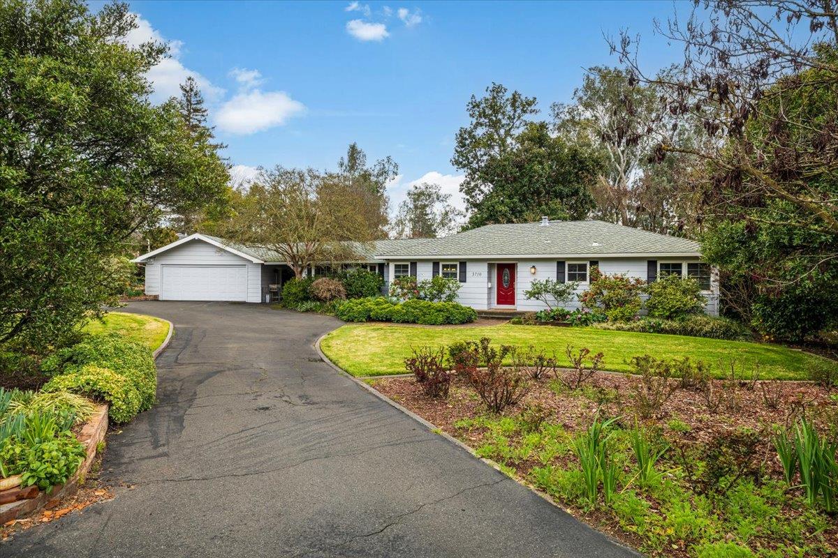 3710 Orchard Ln, Sacramento, CA 95821-3745