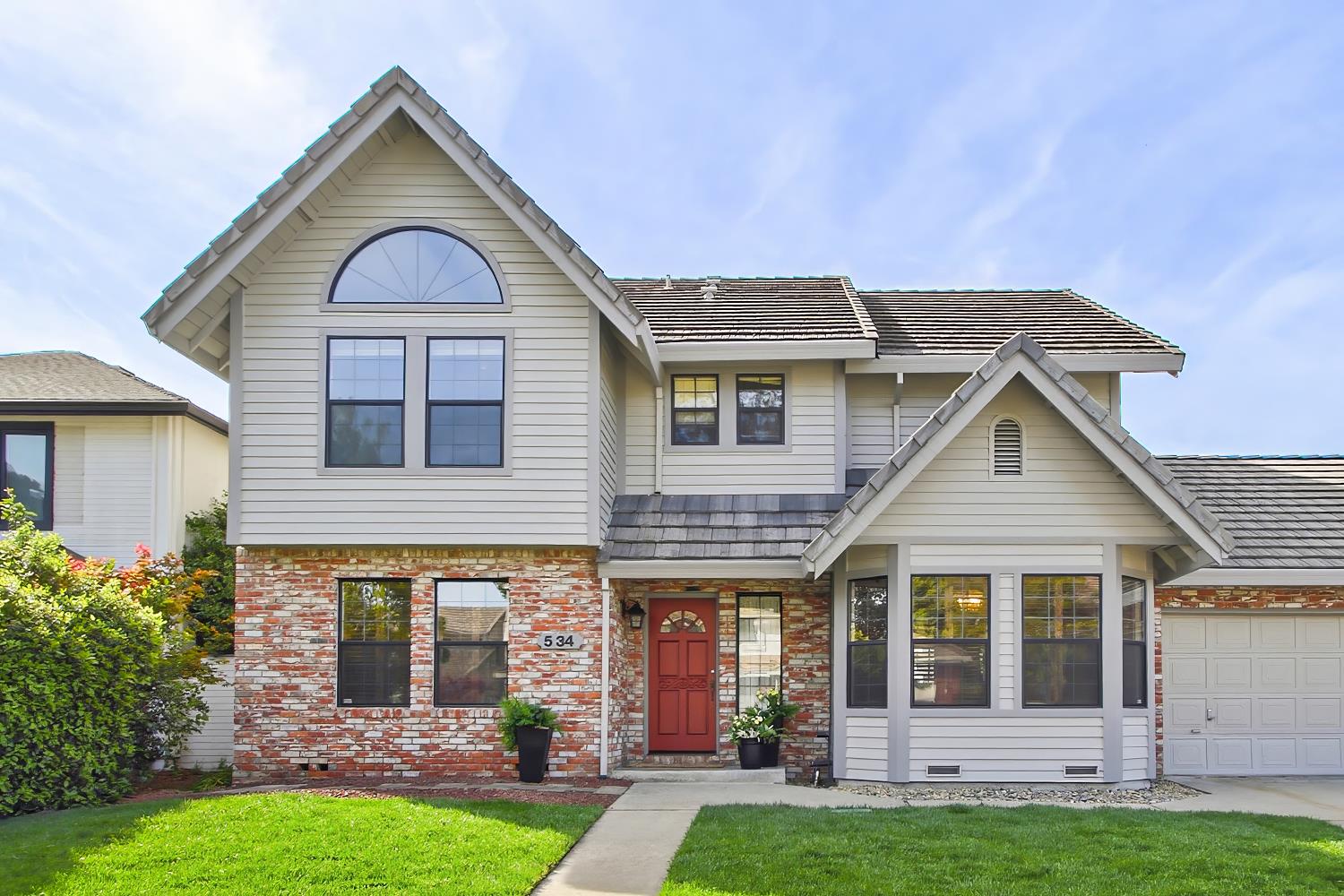 534 Valim Way, Sacramento, CA 95831-4540