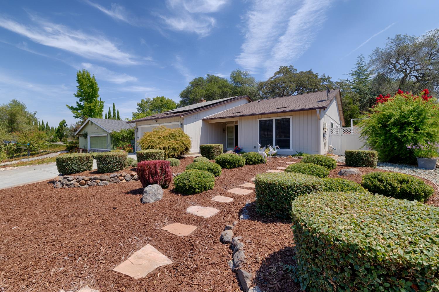 1412 Love Way, Auburn, CA 95603-3034