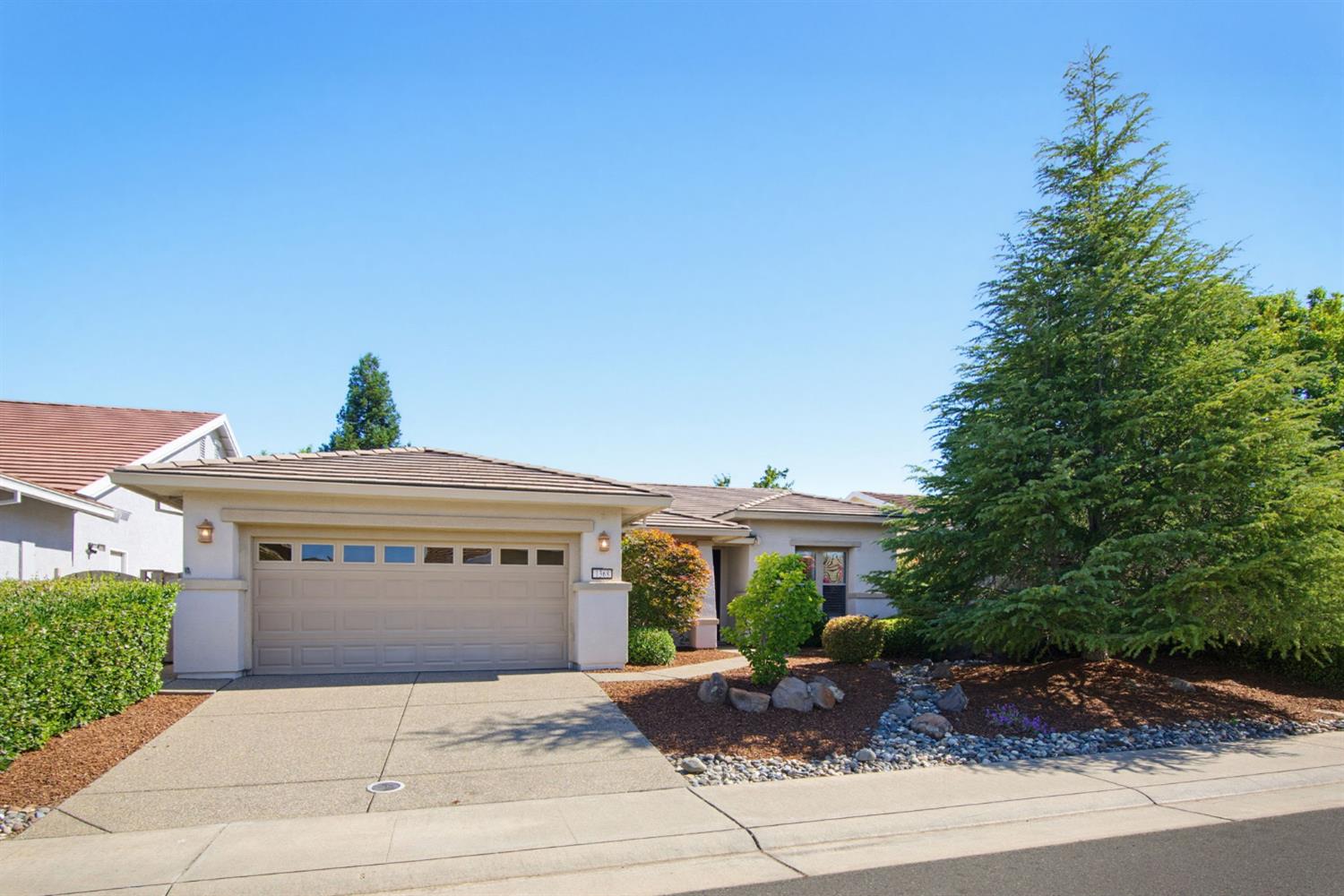 1368 Lasso Lake Ln, Lincoln, CA 95648-8111