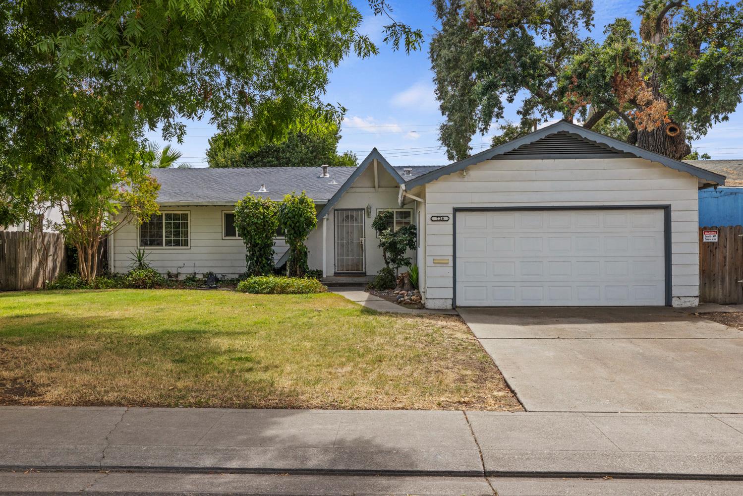 726 Erma Ave, Stockton, CA 95207-2027