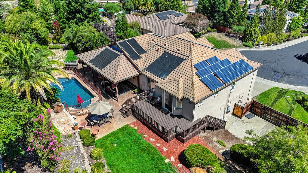 6813 Helstone Ct, Rocklin, CA 95677-4527