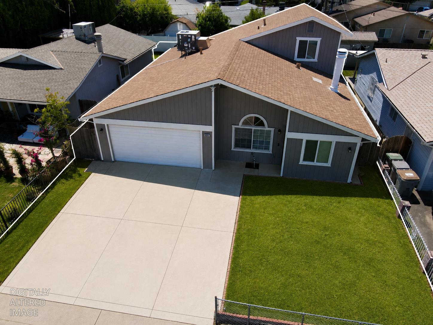 1025 Carrie St, West Sacramento, CA 95605-2049