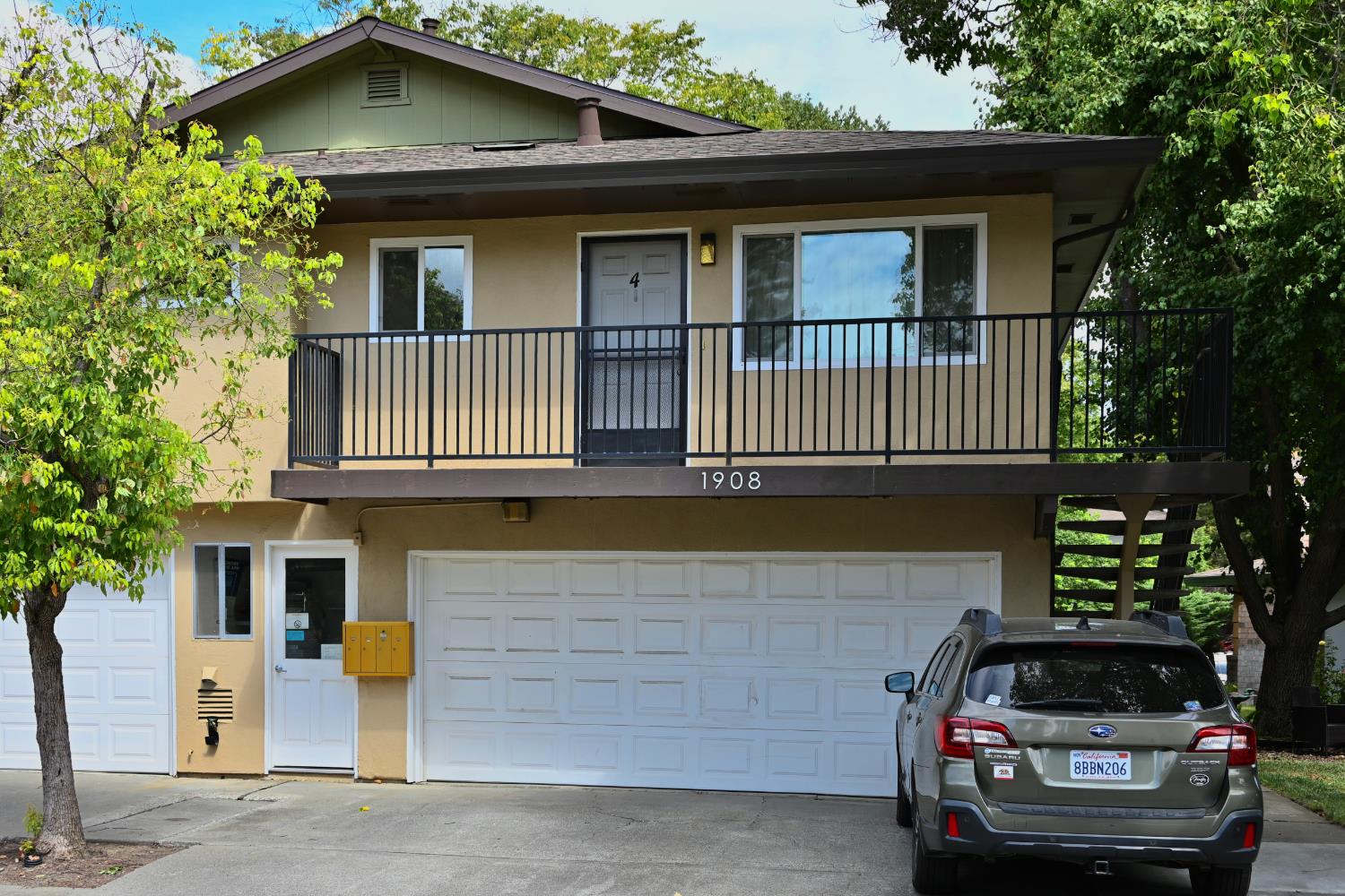 1908 El Paso Ave #4, Davis, CA 95618-0375