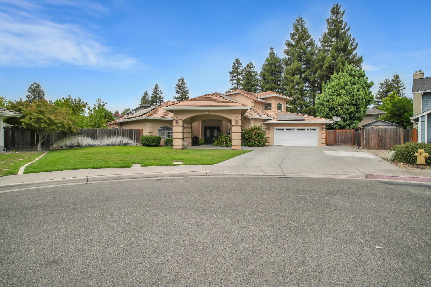 1945 Foxtail Ct, Turlock, CA 95382-2890