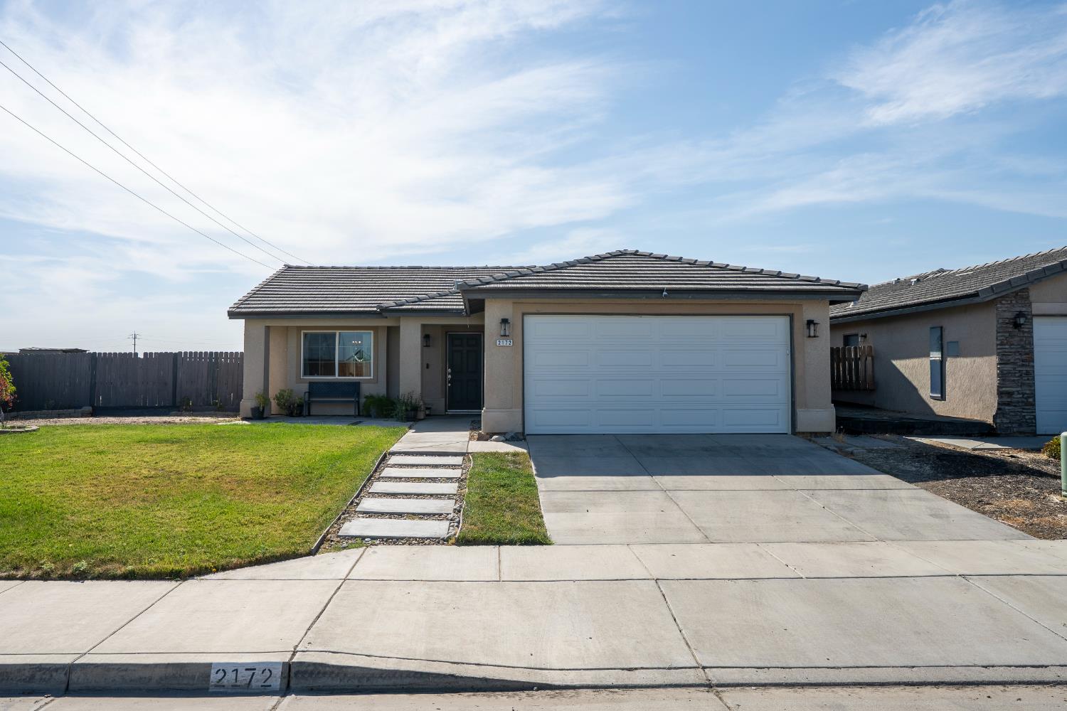 2172 Tatum Ave, Dos Palos, CA 93620-9006