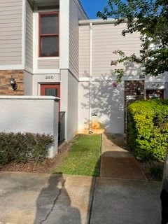 2112 NE 38TH AVENUE