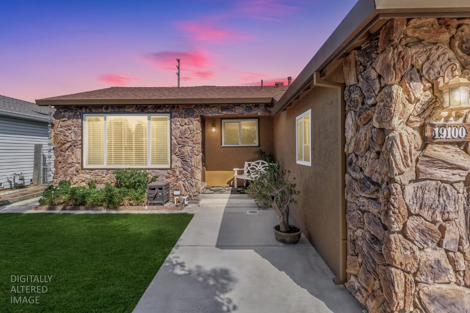 19100 Triolo St, Woodbridge, CA 95258-9042