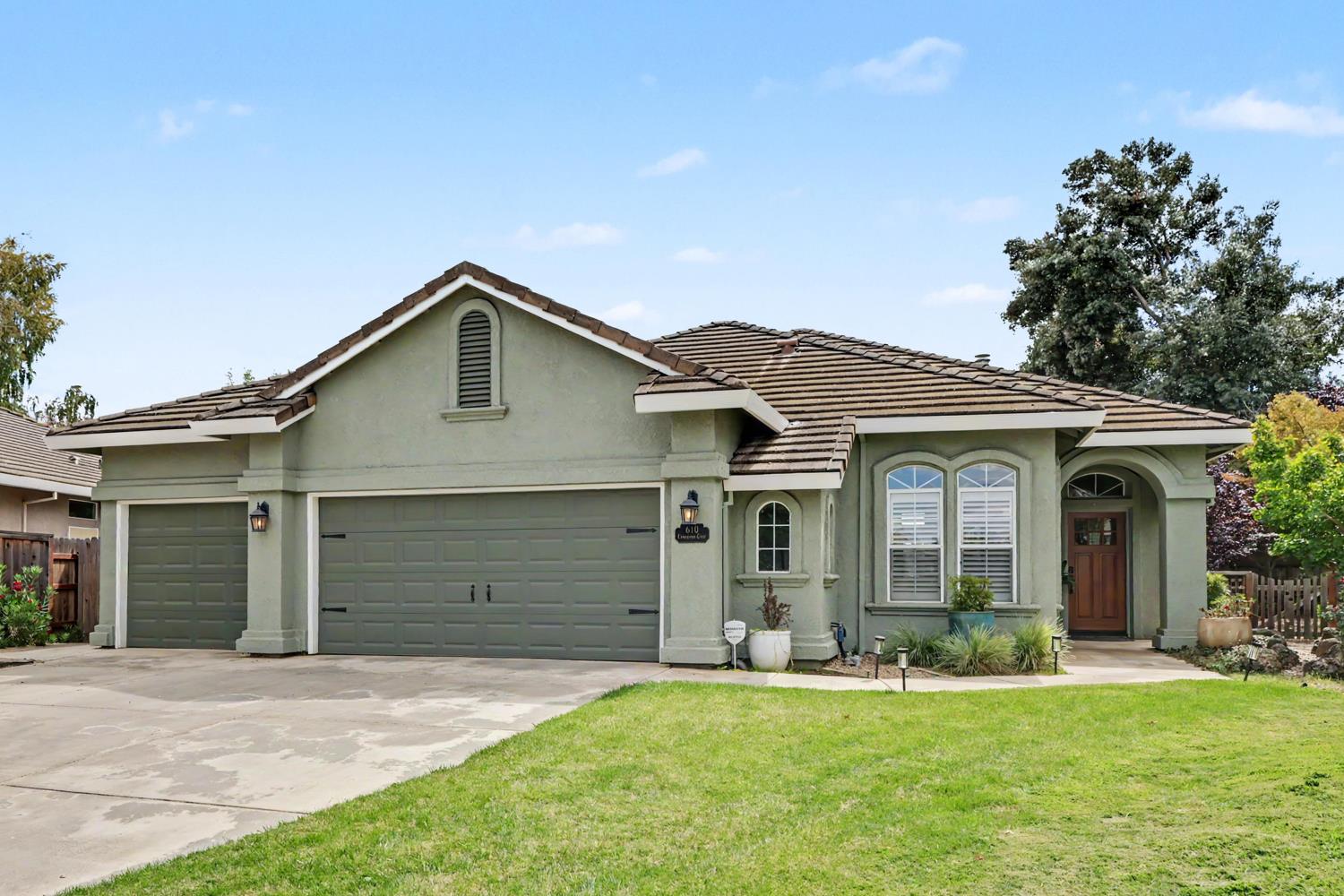610 Candlewood Ct, Lodi, CA 95242-4646