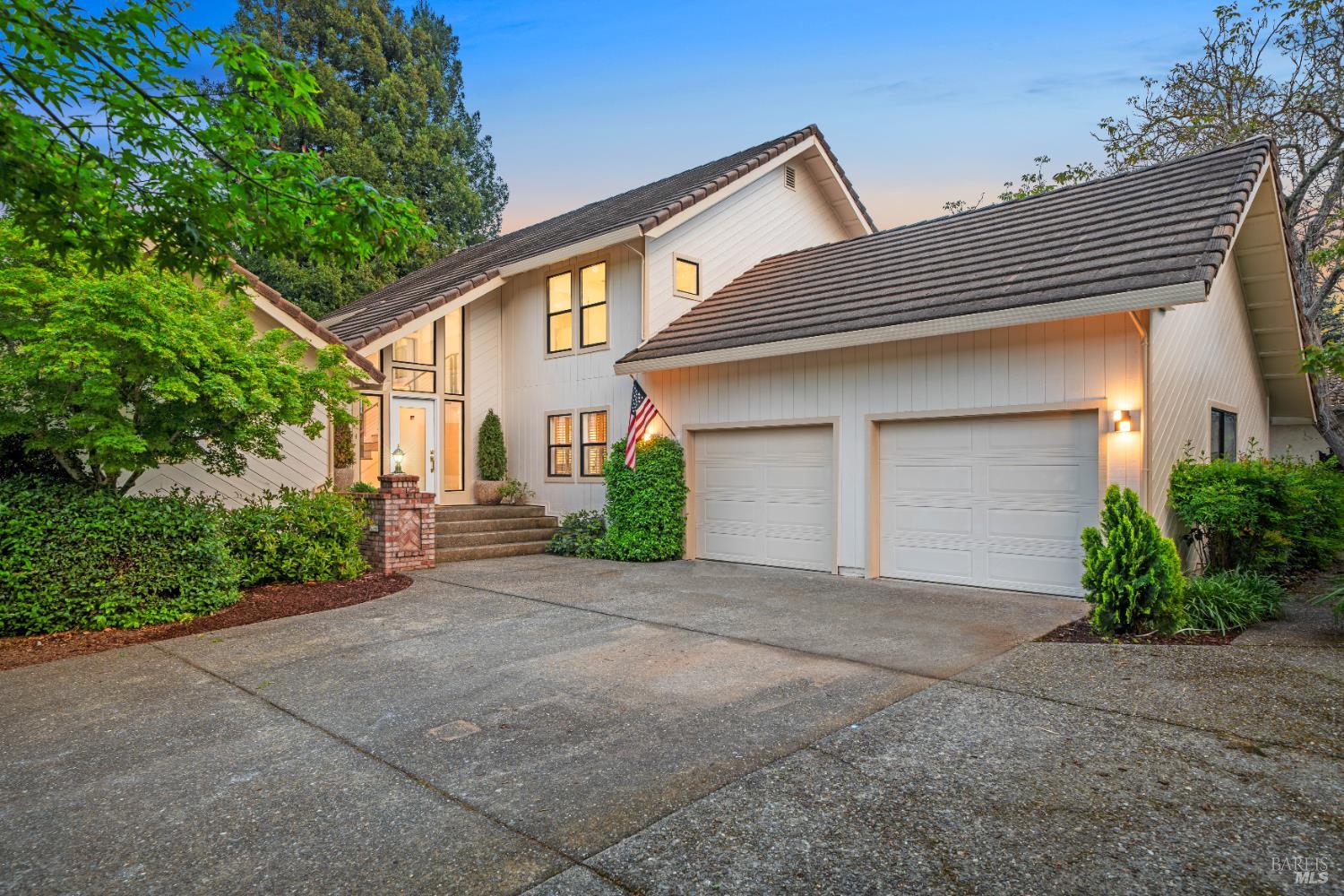3493 Westminster Way, Napa, CA 94558-4158
