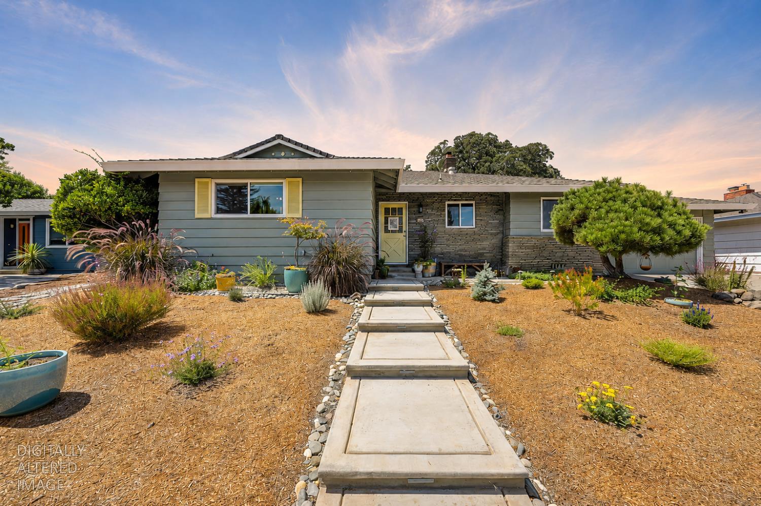 3413 Gabilan Way, Sacramento, CA 95821-4113