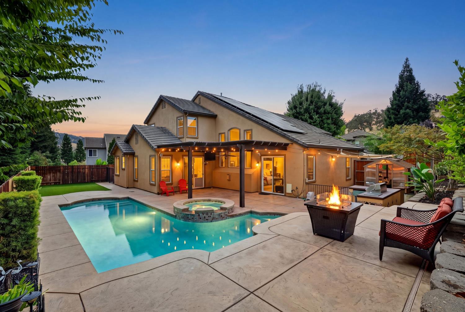 1832 Orchard Terrace Ct, Folsom, CA 95630-6147