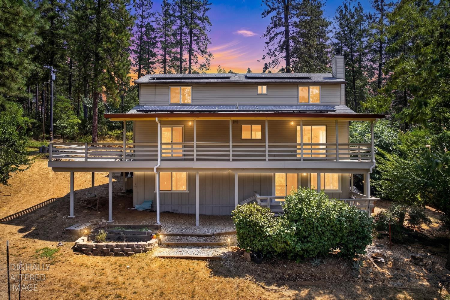14666 Bradbury Pl, Grass Valley, CA 95949-9137