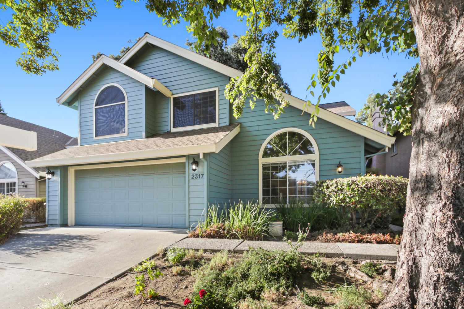 2317 Benton Pl, Davis, CA 95618-0554