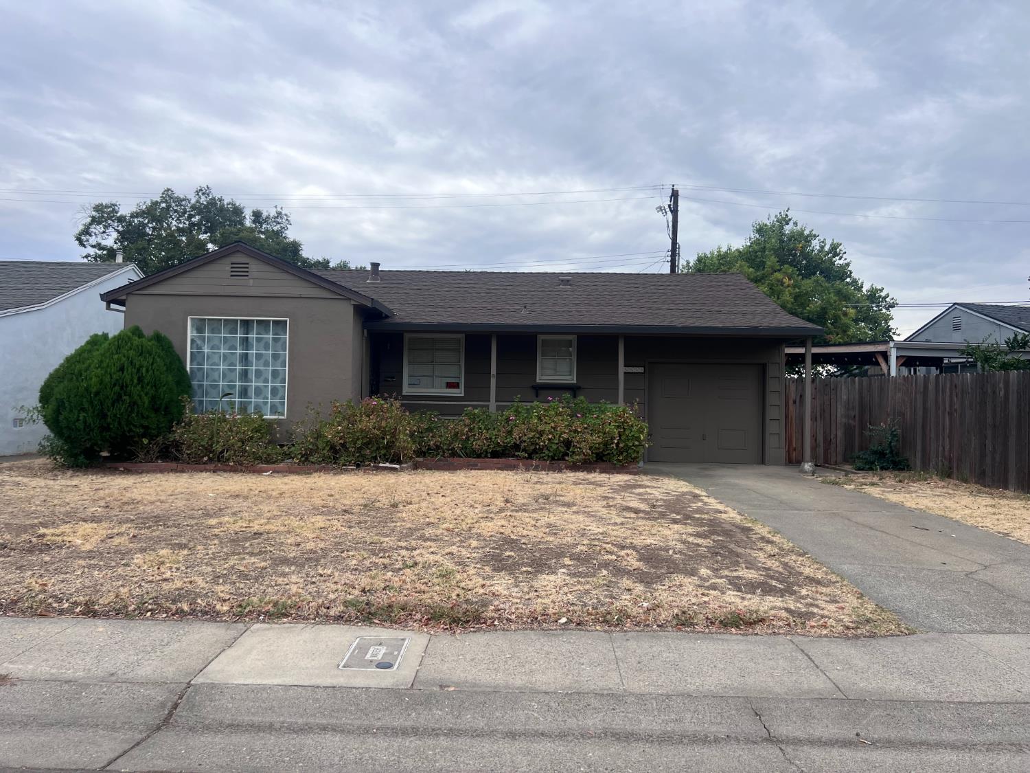 5550 40th Ave, Sacramento, CA 95824