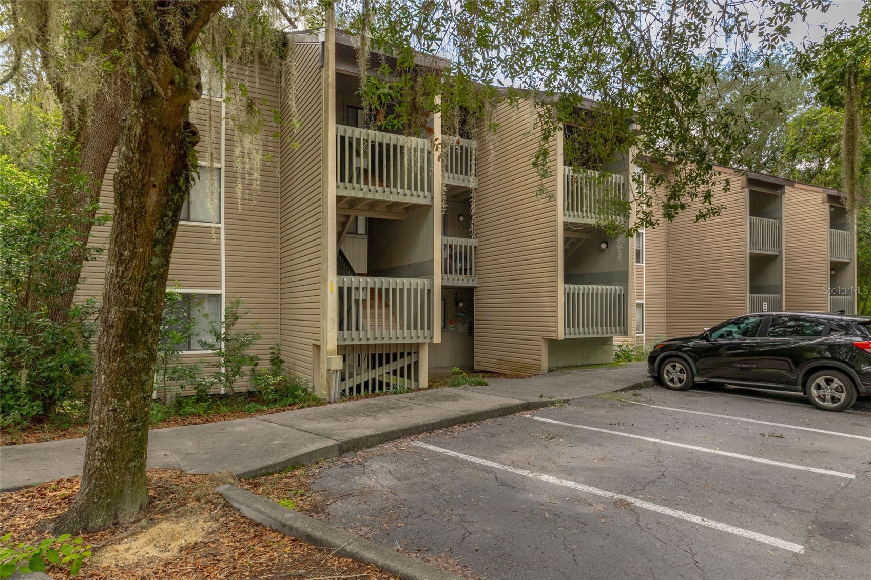 83 SE 16TH AVENUE E303
