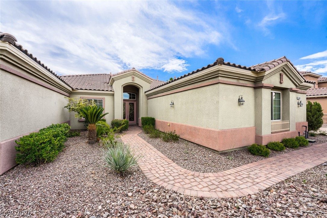 5533 Sumac Ridge Court