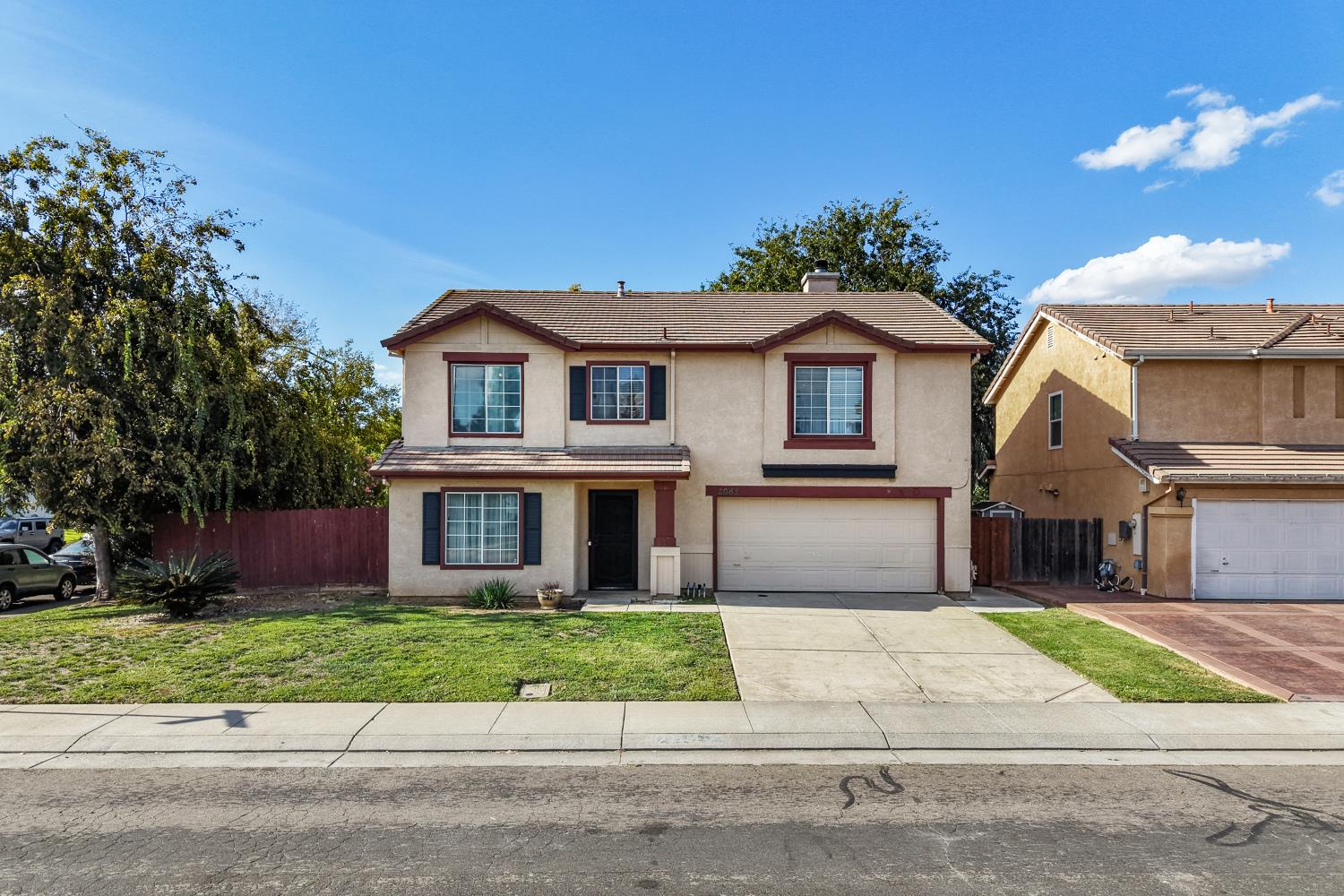 2047 Sandpebble St, Stockton, CA 95206-5726