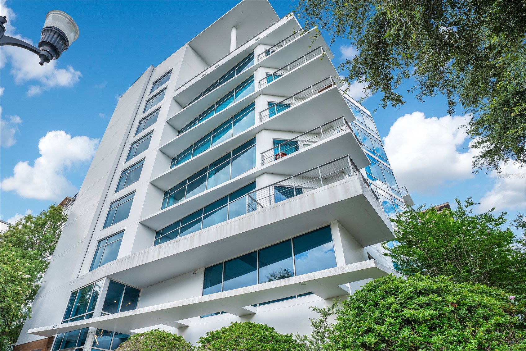 525 E JACKSON STREET 502