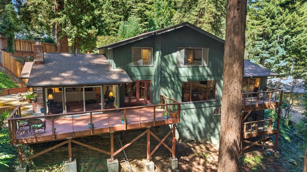 877 Lost Acre Dr, Felton, CA 95018-9117