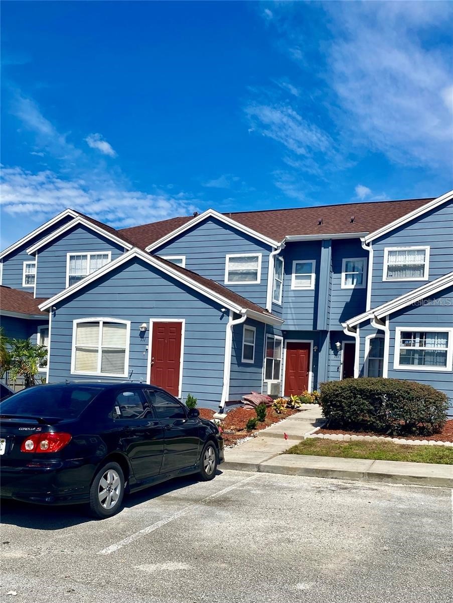711 CARIBBEAN DRIVE Main Unit