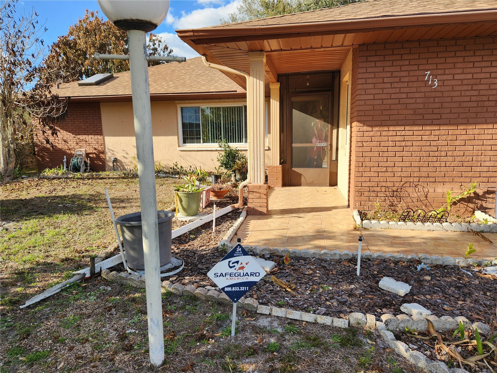 713 BEAR WAY
