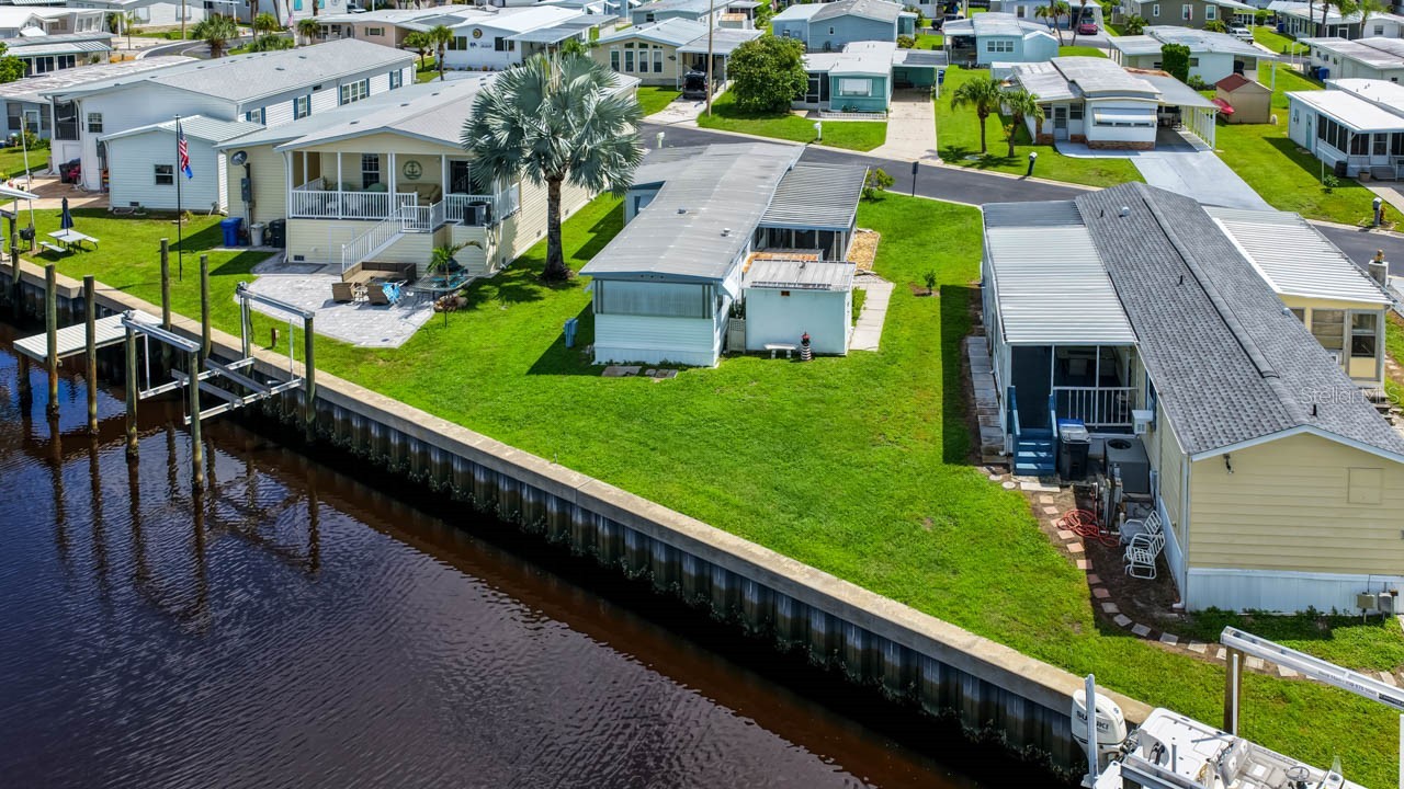 116 W SAINT JOHNS WAY