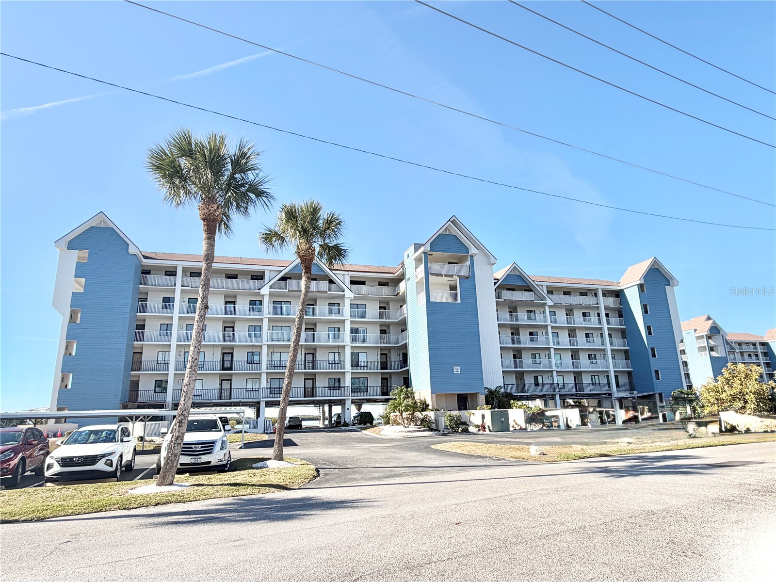 4620 BAY BOULEVARD 1142