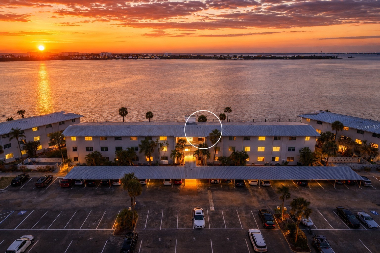 763 JOHN RINGLING BOULEVARD 34